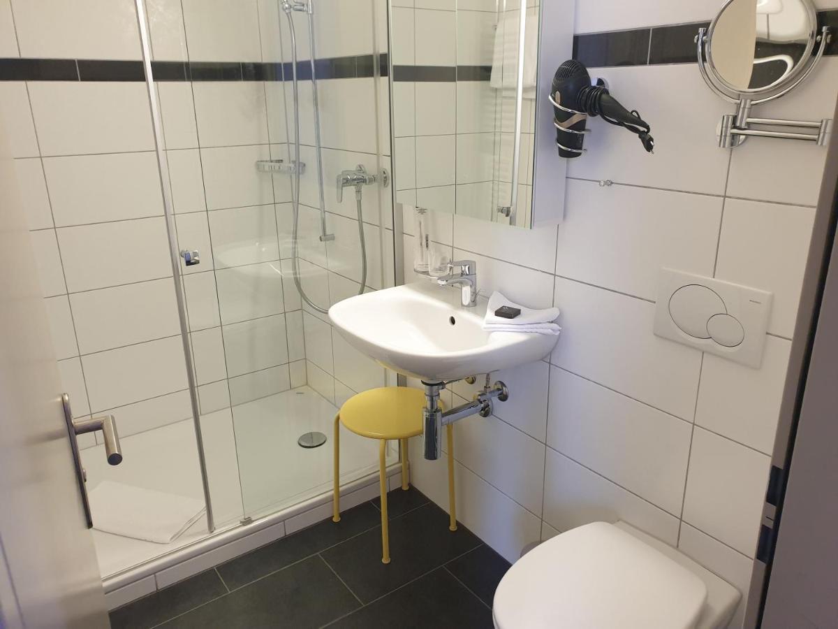 Hotel Baeren Sigriswil Luaran gambar